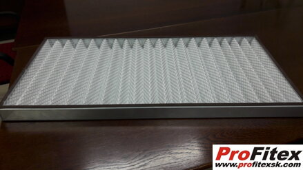 Panelový filter vzduchotechnických zariadený s triedou filtrácie M 5,  770 x 372 x 60 mm