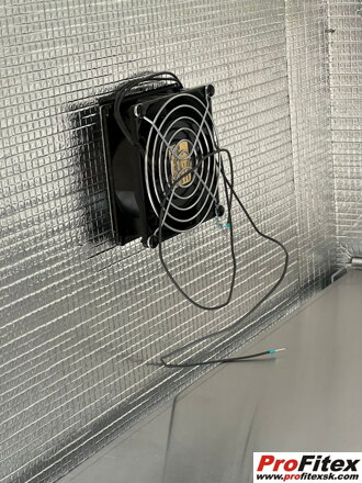 Dátový rozvádzač INOX 24U 1080x600x350 izolovaný s ventilátorom 