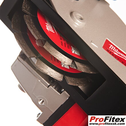 MILWAUKEE WCE 30 1500 W 125 mm (30 mm kapacita rezania) drážkovacia fréza (4933383855)