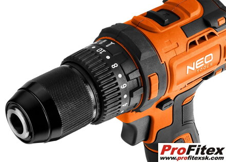 Aku bezuhlíkový vŕtací skrutkovač s príklepom 18V, 2 x 4,0Ah akumulátor, nabíjačka, kufor, Energy+ Neo 04-619