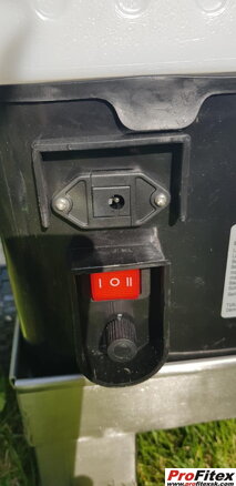 Akumulátorový postrekovač s Inox podvozkom a objemom 16L 